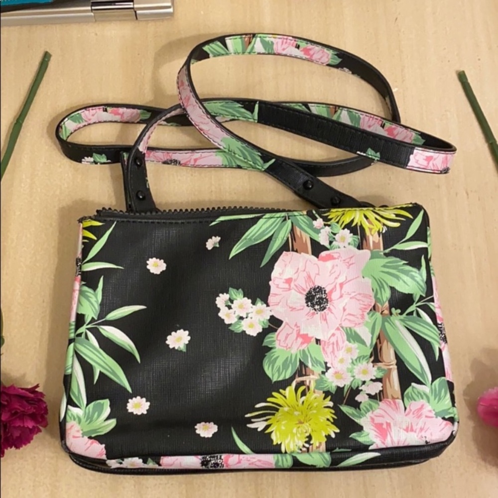 Bundle of 7 Bags: only $40!